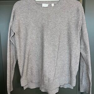 Cyrus Heather Gray Crew Neck Sweater